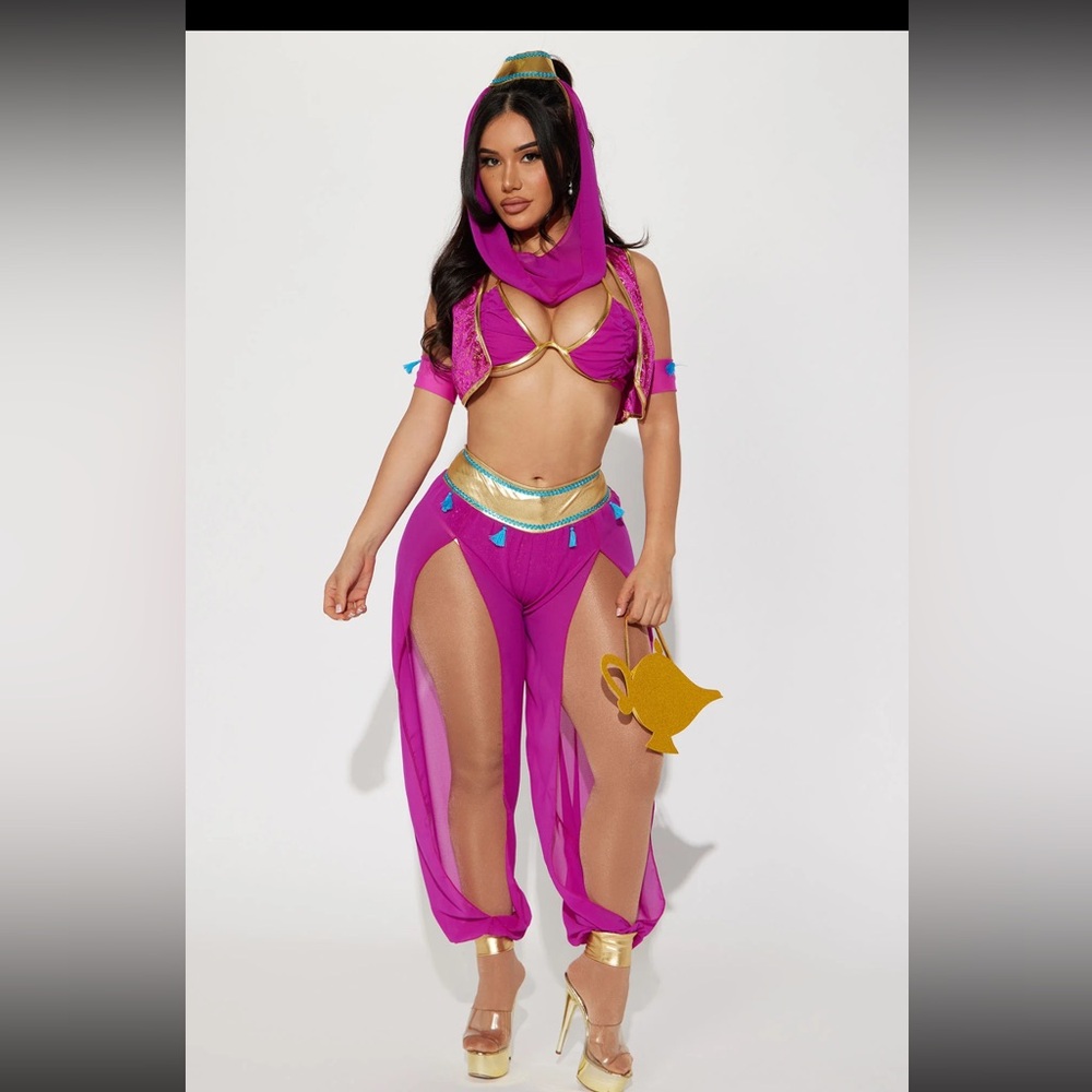 Genie costume from fashion nova